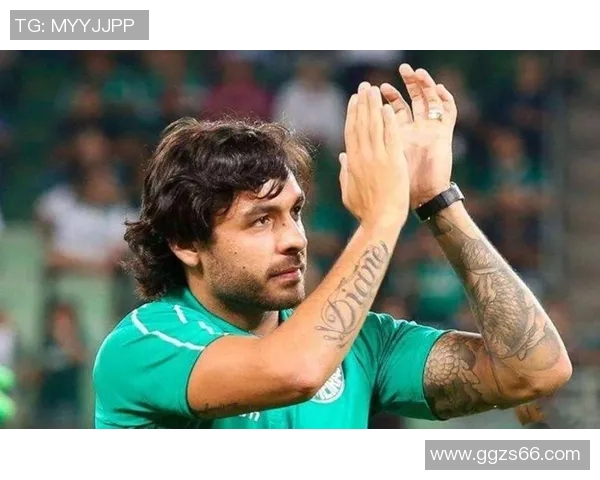 高拉特：从巴西足球明星到中国联赛的闪耀之星与传奇之路