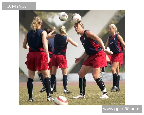 耳高过眉的足球明星如何在绿茵场上展现非凡才华与独特魅力 耳高过眉的足球明星如何在绿茵场上展现非凡才华与独特魅力